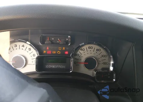 2010 Ford Expedition Limited z USA, uszkodzony, nr VIN 1FMJU2A54AEA93538